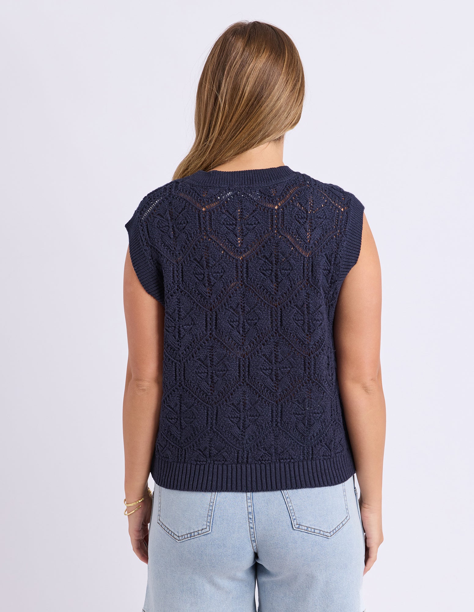 5523021.NAVY_3_1782781321000