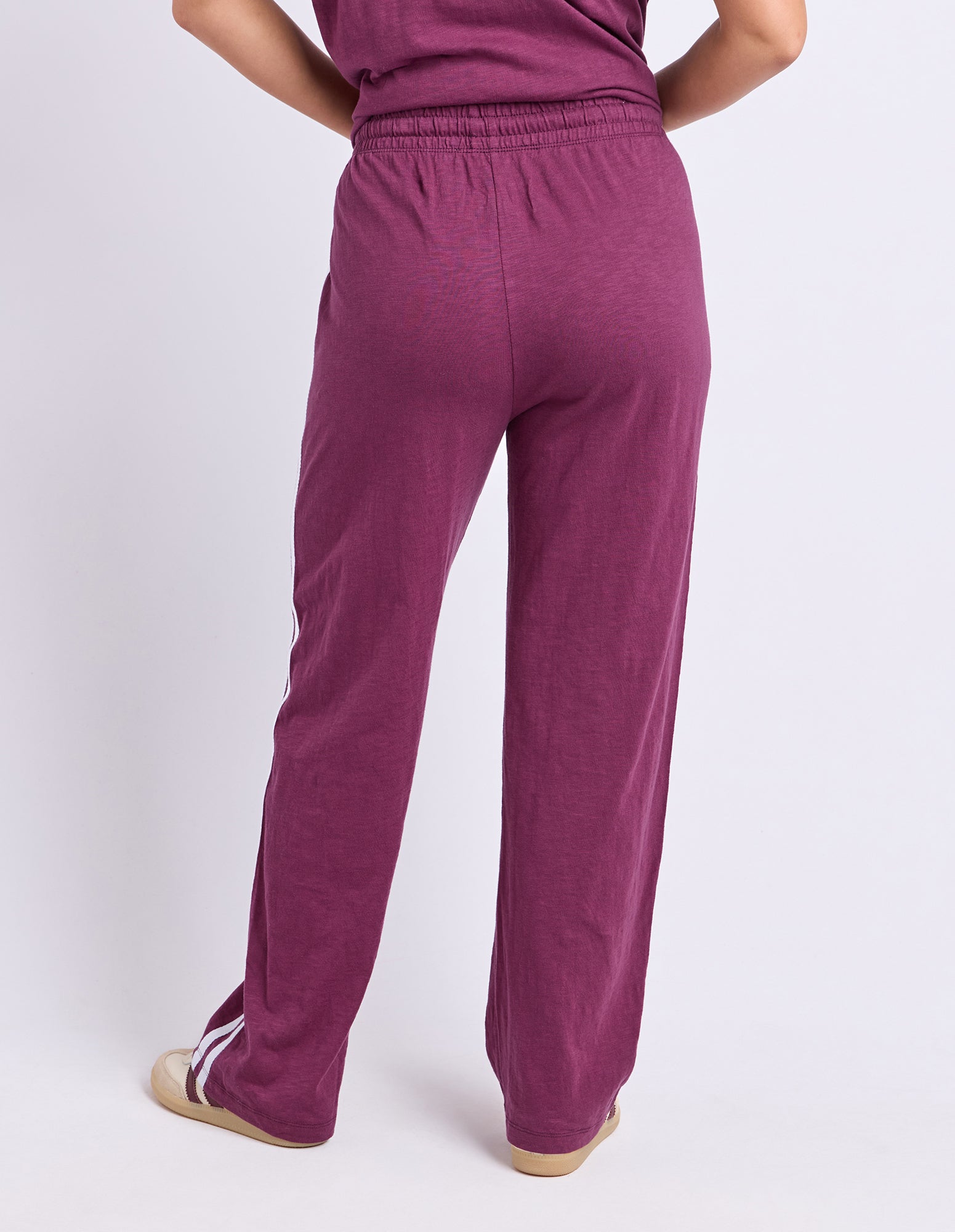5543114.PLUM_3_1782781411000