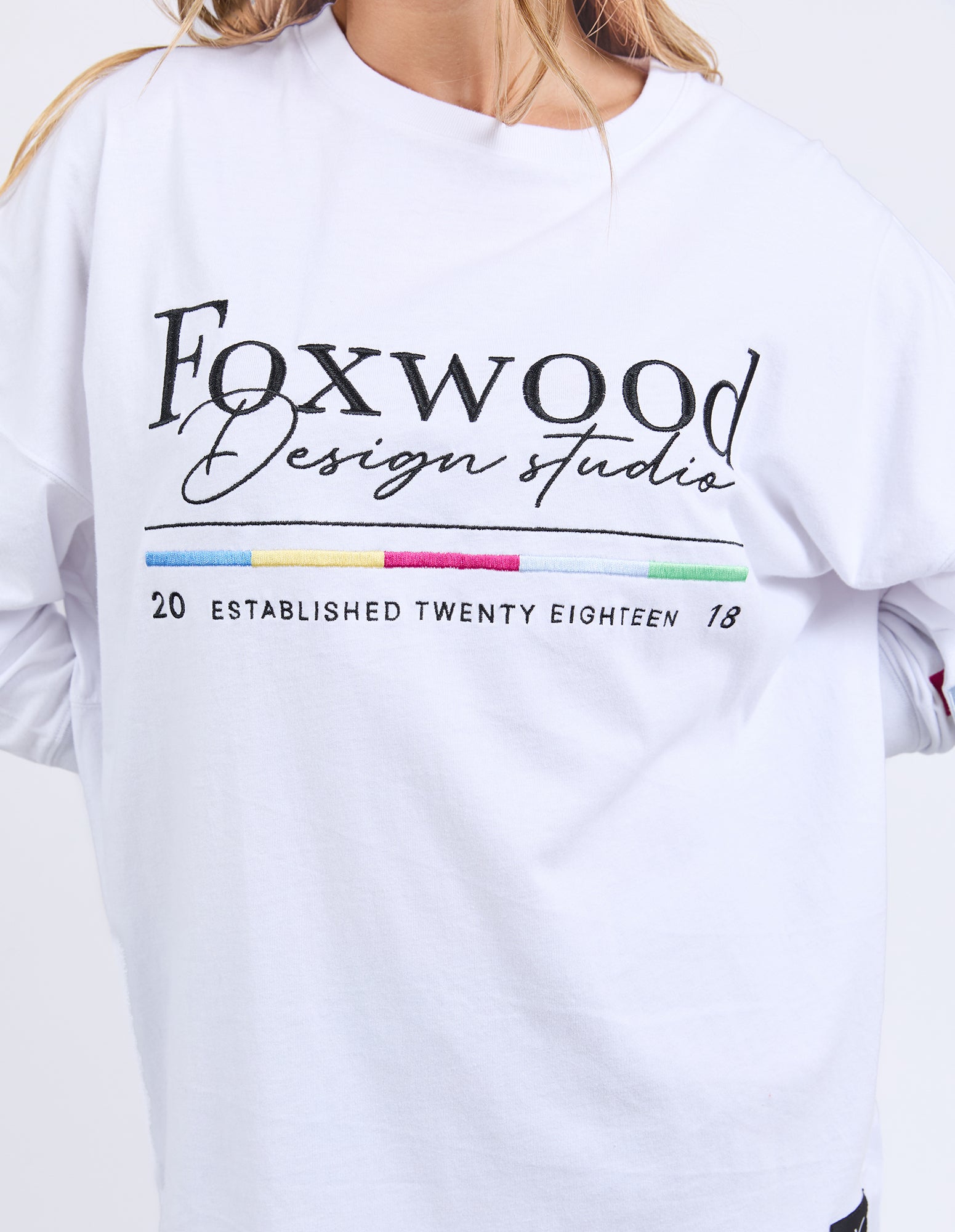 5563120.WHT_5_1751513935000