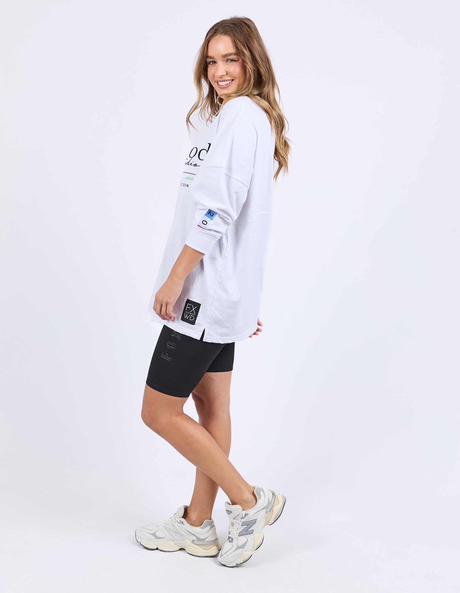 5563120.WHT_6_1751513935000