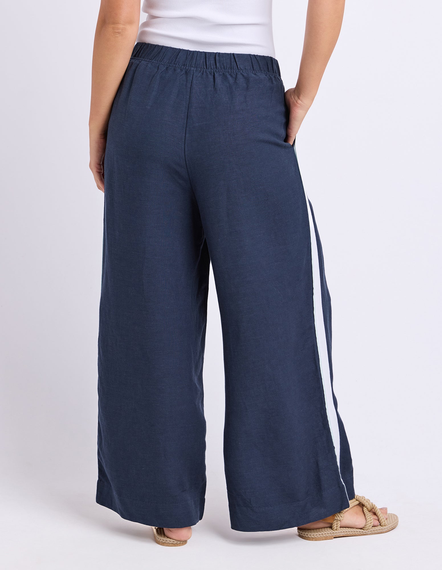 5563126.NAVY_3_1782781388000