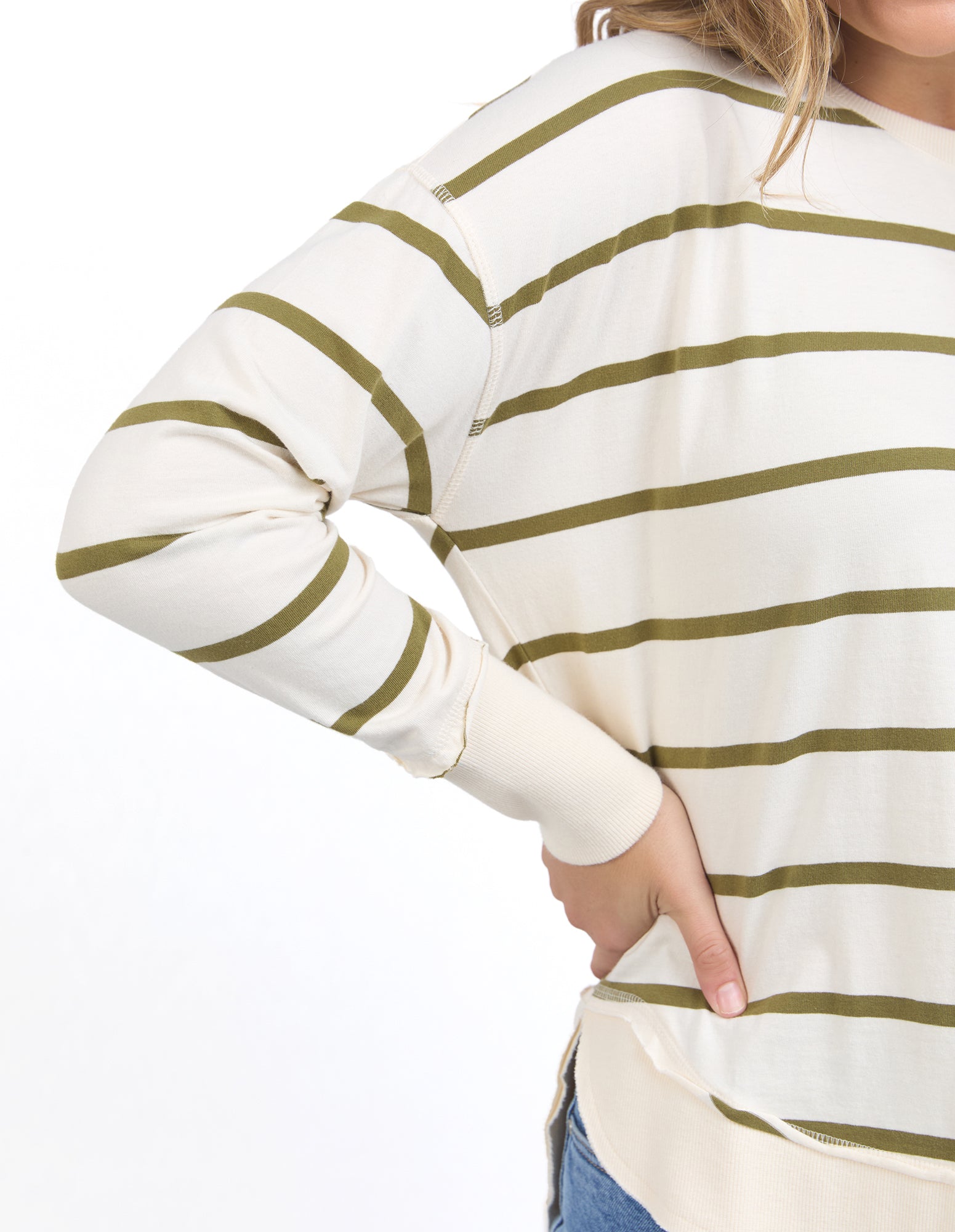 55X0235.VWHT_5_1743027925000