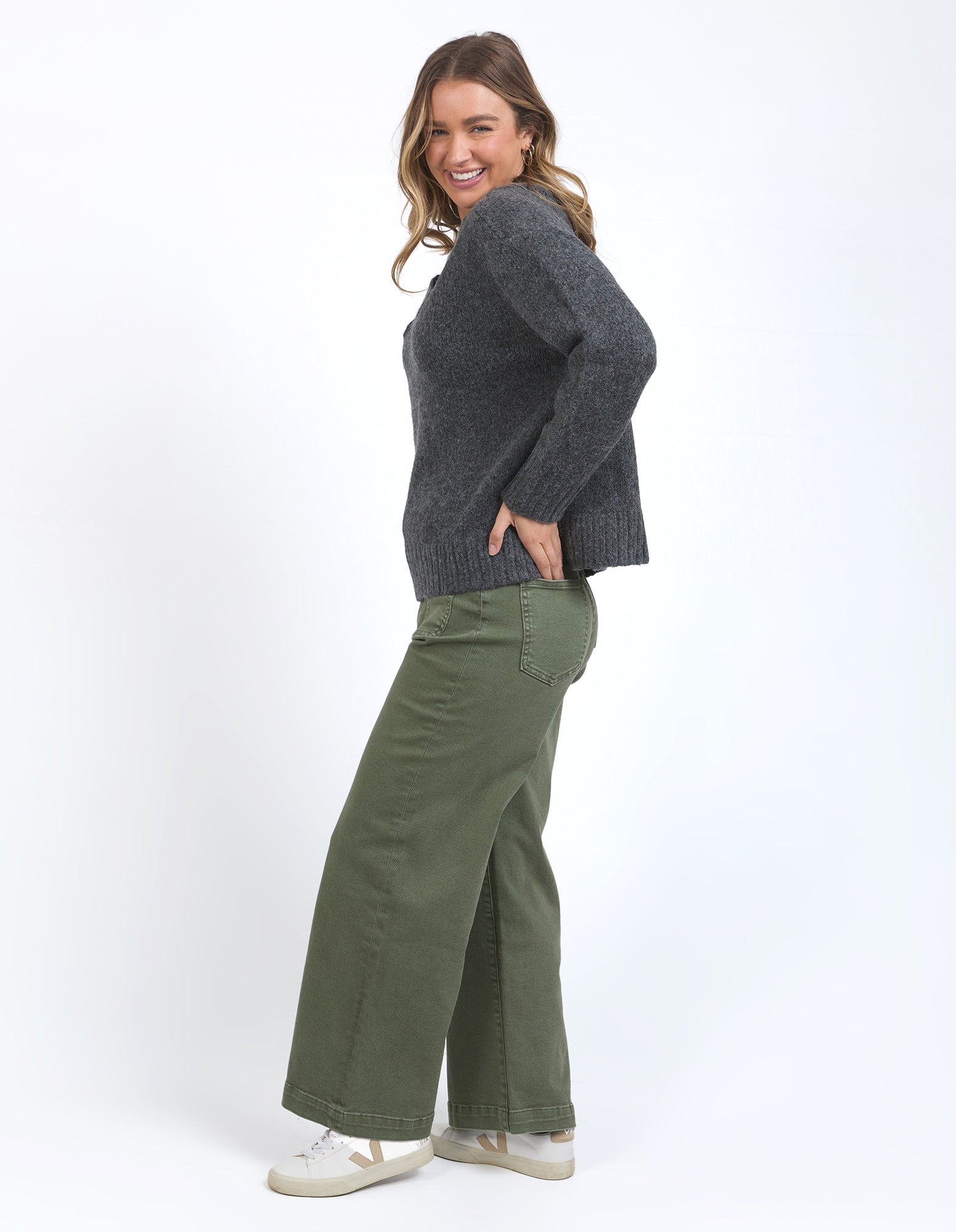 5533004.DGRY_6_1743027970000