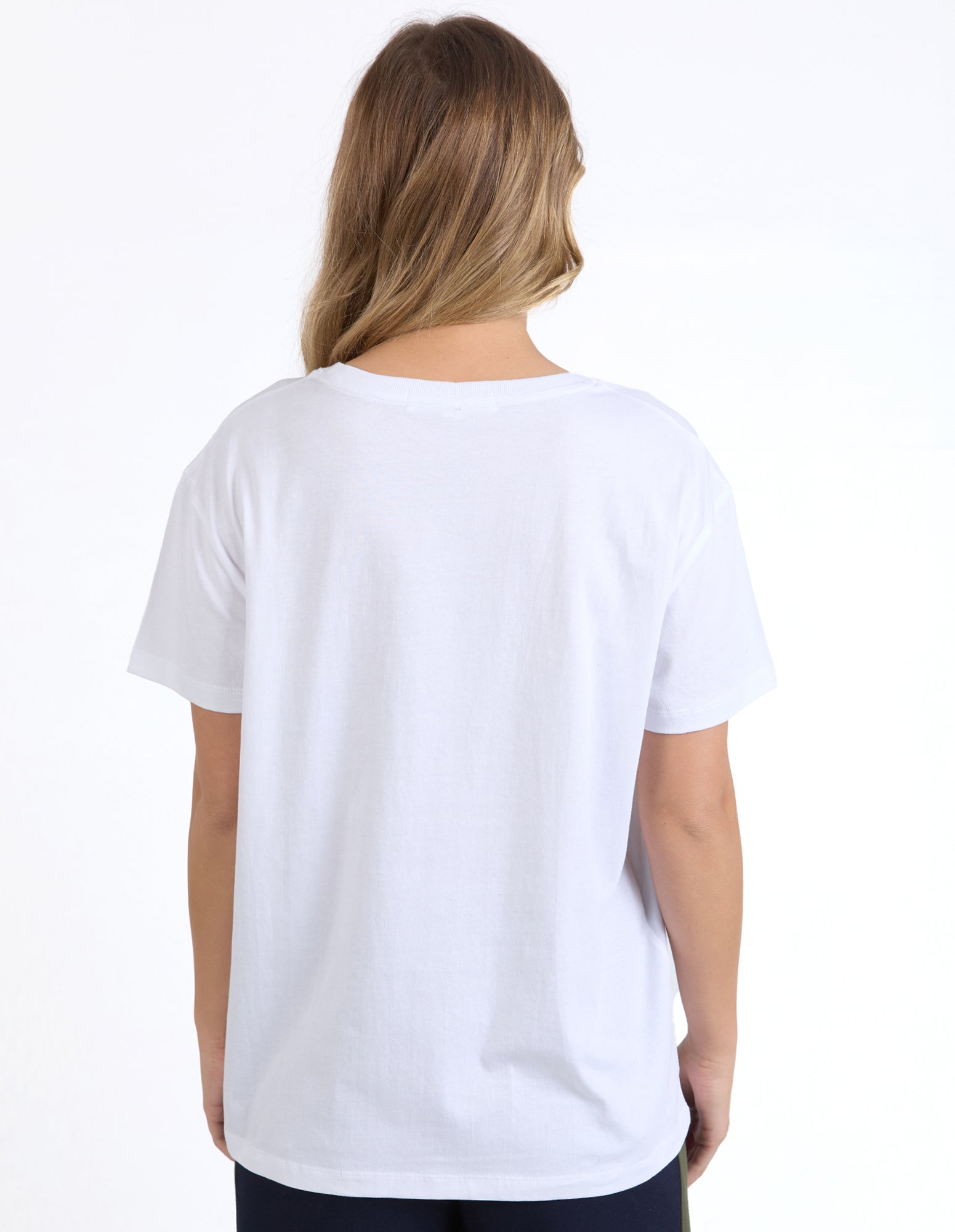 5554116.WHT_3_1750214229000