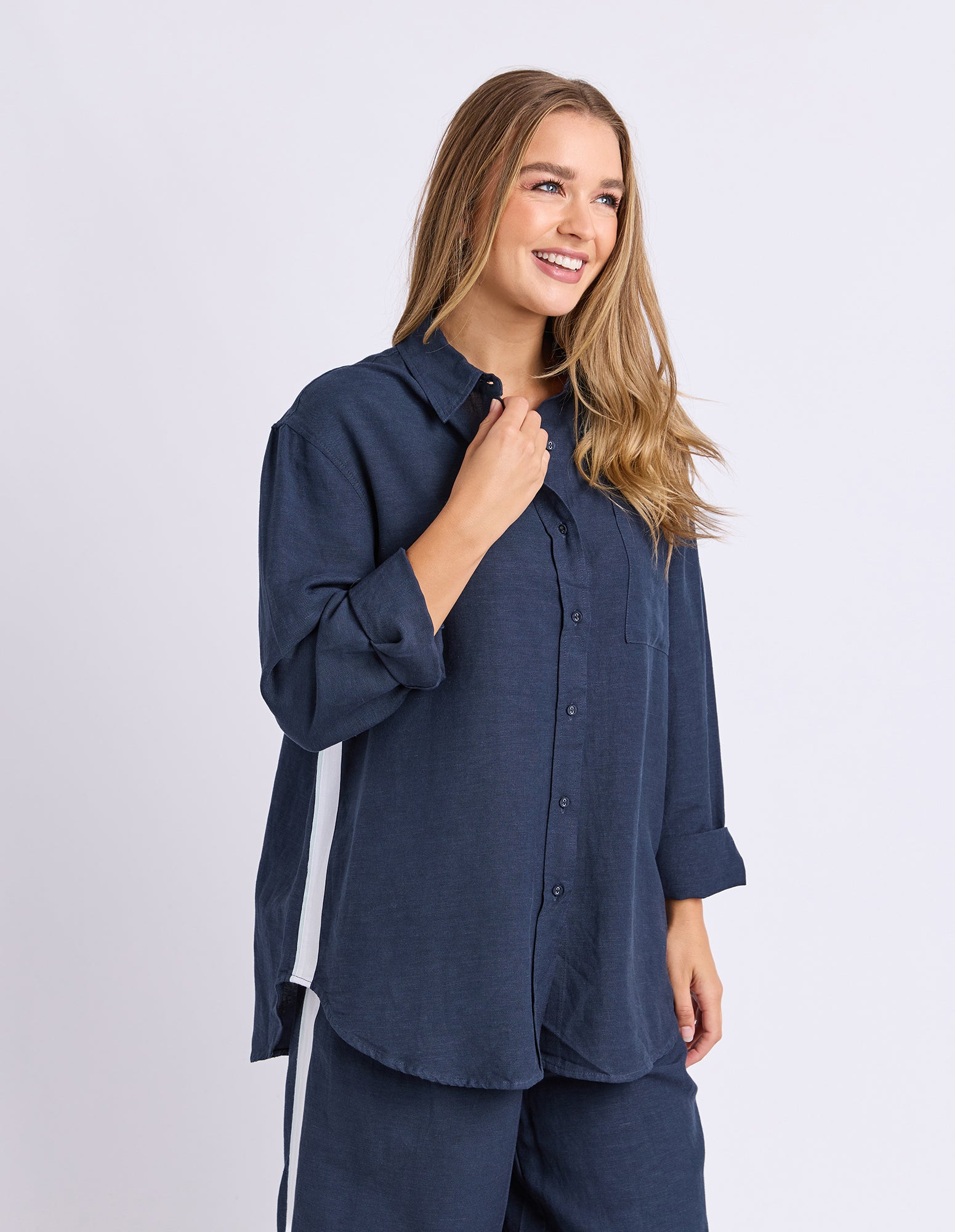5563132.NAVY_4_1782781246000