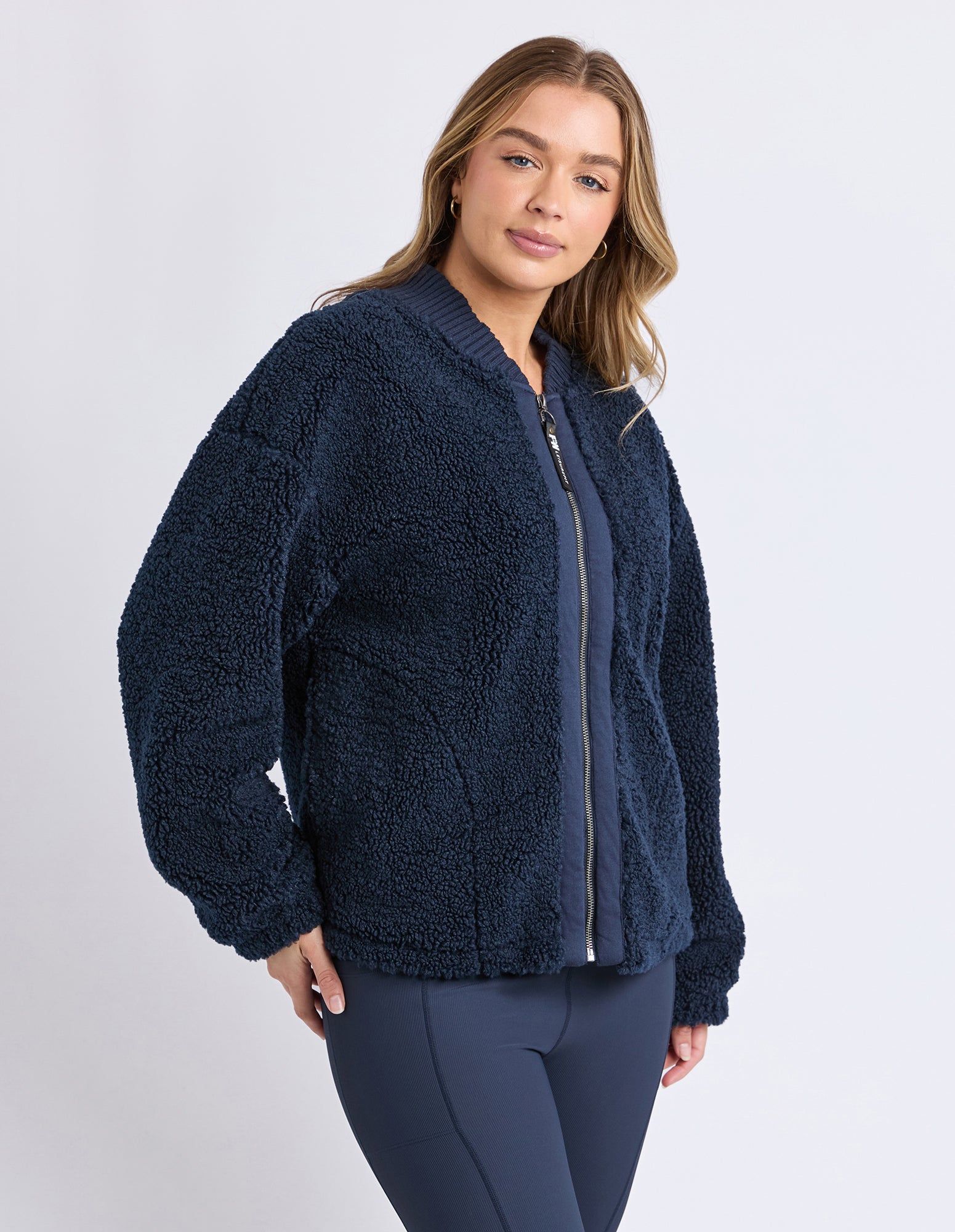5572120.NAVY_4_1770677082000
