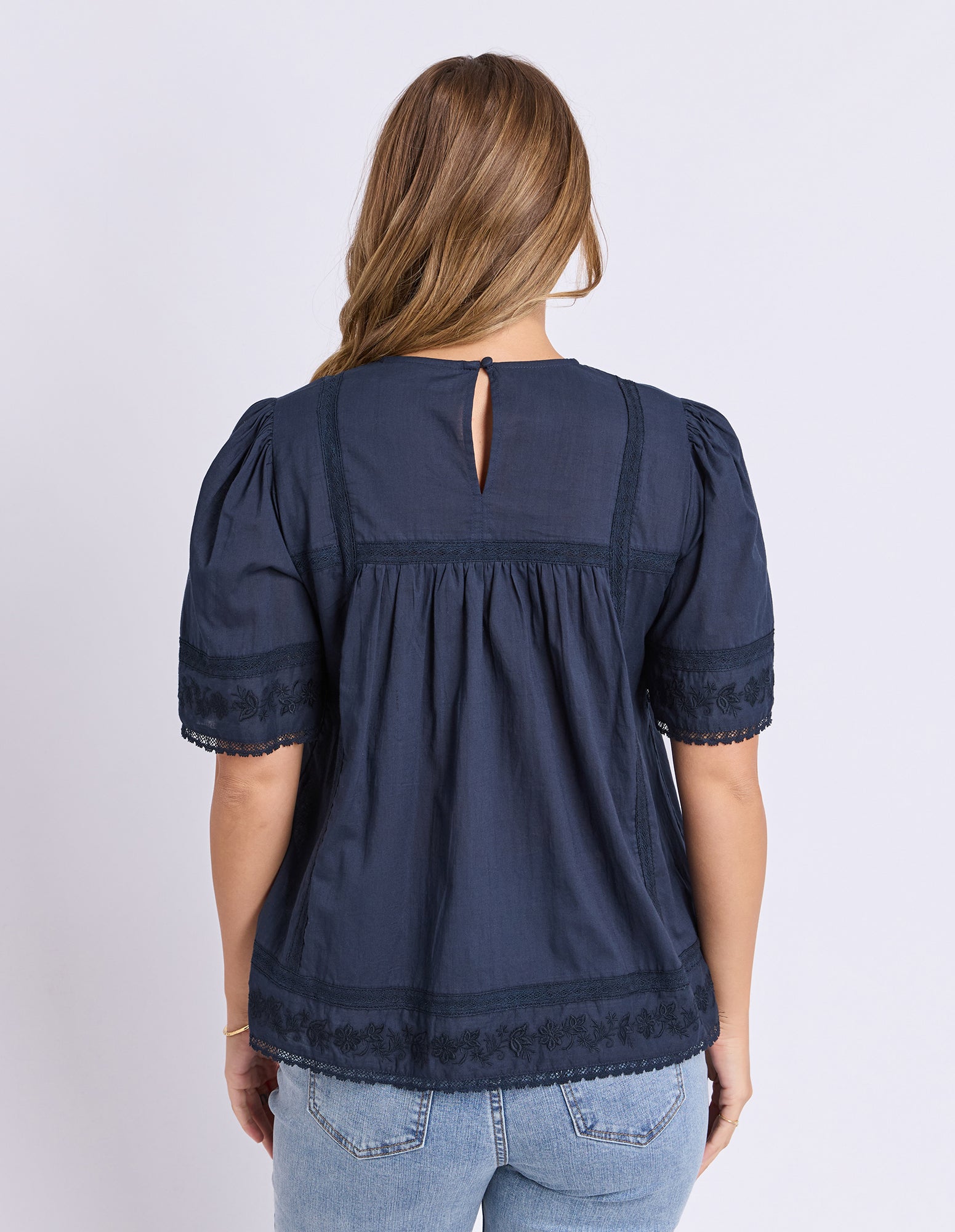 5582001.NAVY_3_1782781260000