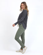 55D0215.KHAK_6_1747373144000