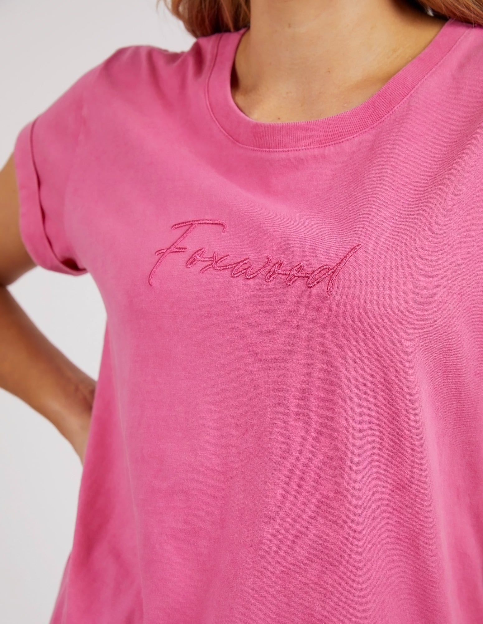 Signature Tee Bright Pink – Foxwood Clothing