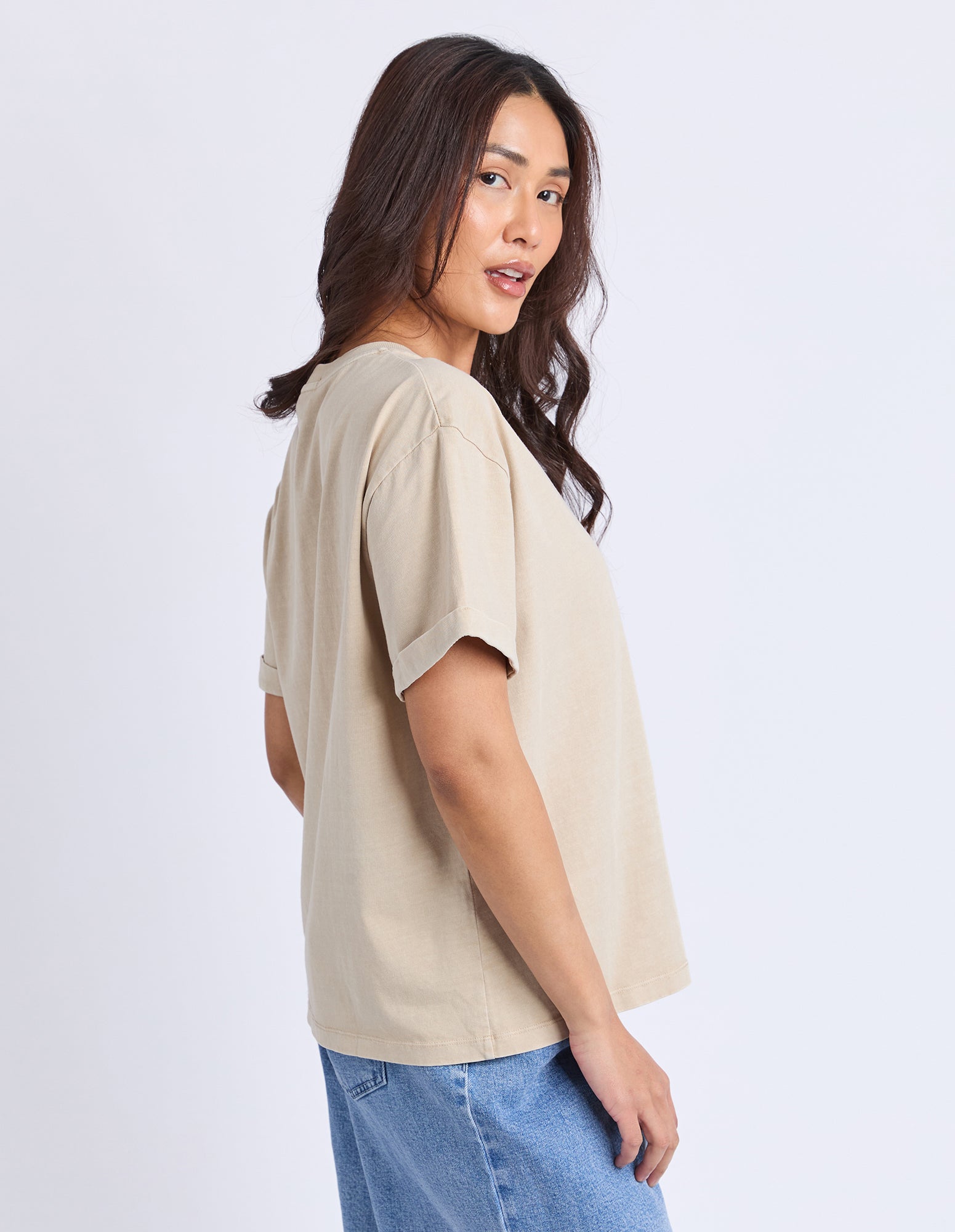Huntleigh Oversized Tee Oat β Foxwood Clothing