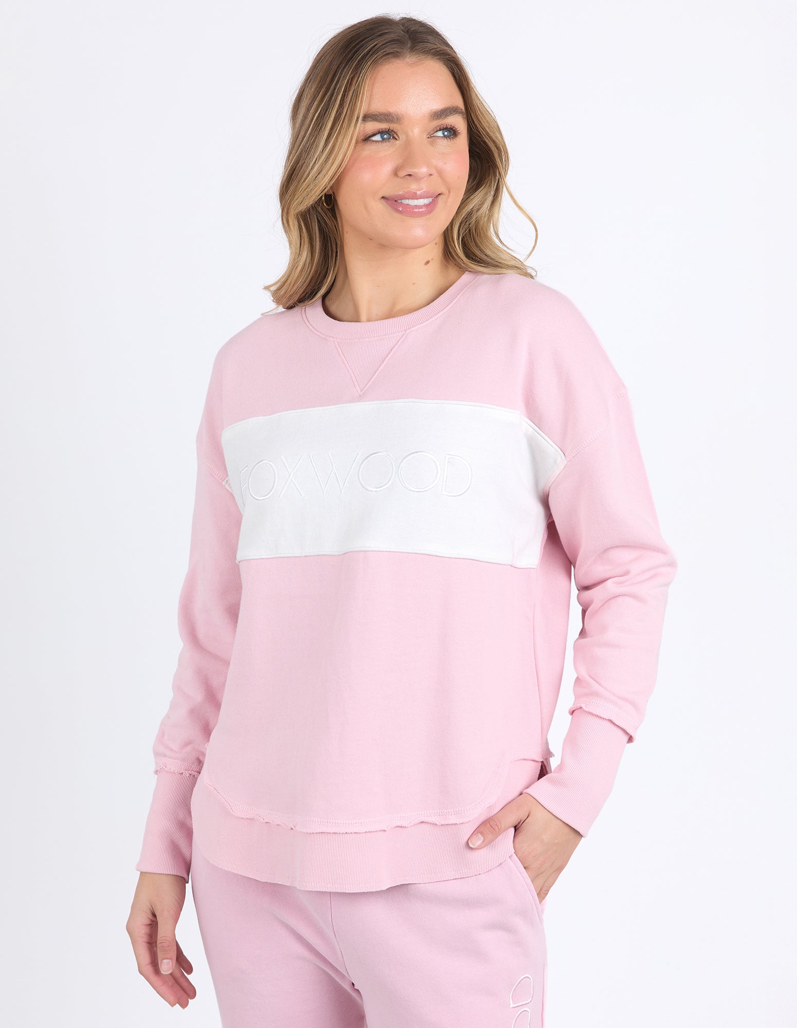 55X0221.PNK_1_1738883551000