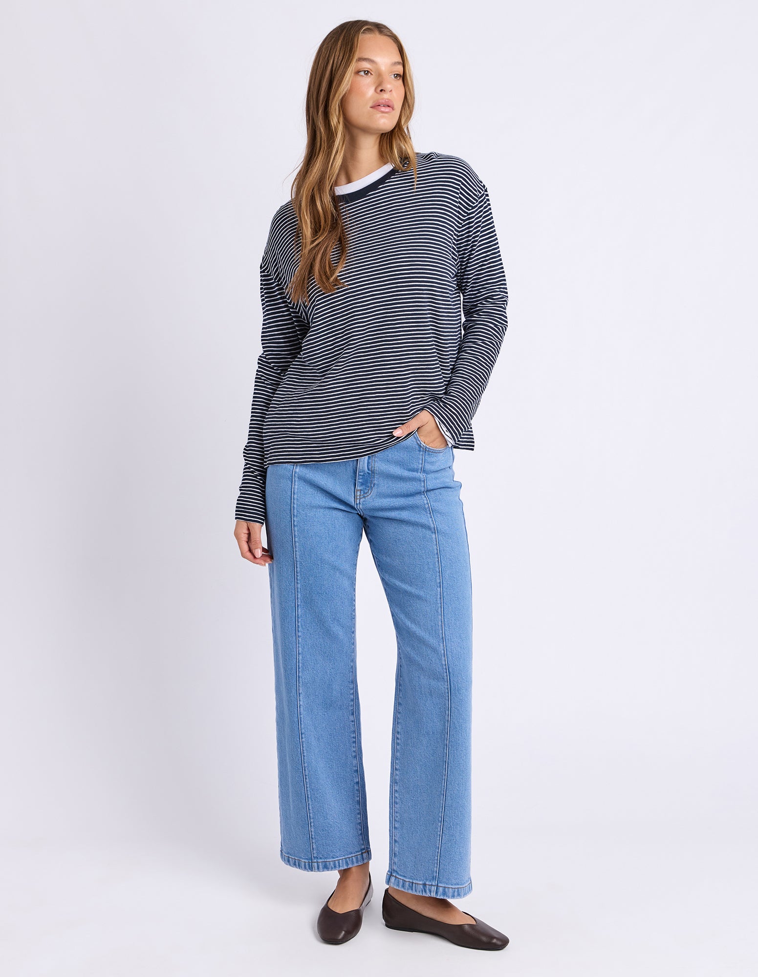 55X0351.NAVY_2_1784523728000